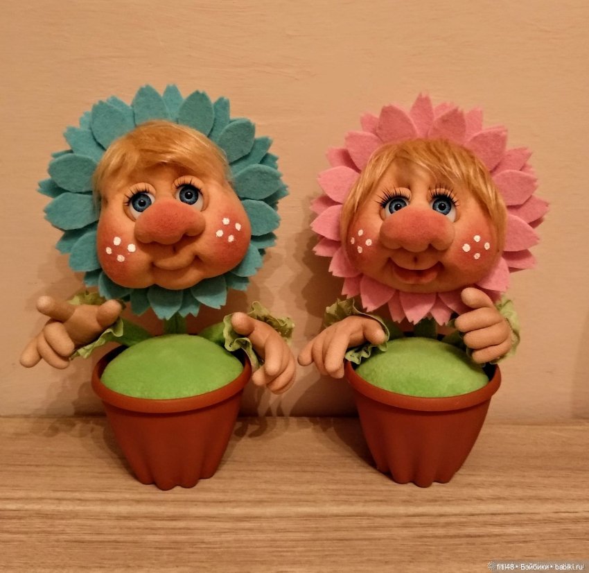 Добрые гномики из чулка Ирины Мокреевой