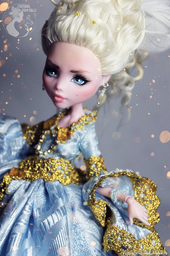 Женщина, изменившая мир красоты - Мария Антуанетта (фото 3)