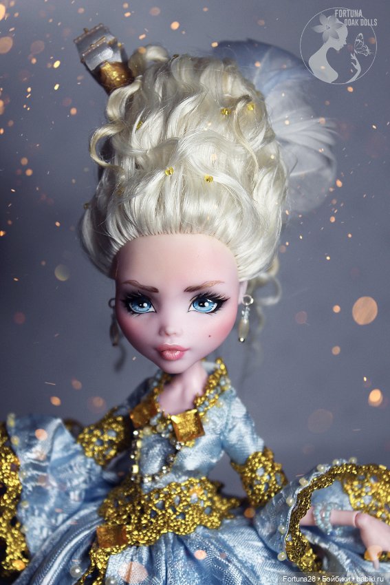 Женщина, изменившая мир красоты - Мария Антуанетта (фото 4)