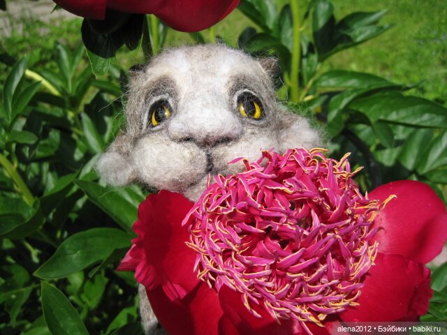 Кто-кто это живёт в саду — Наши хобби и творчество: вышивка (фото 8)