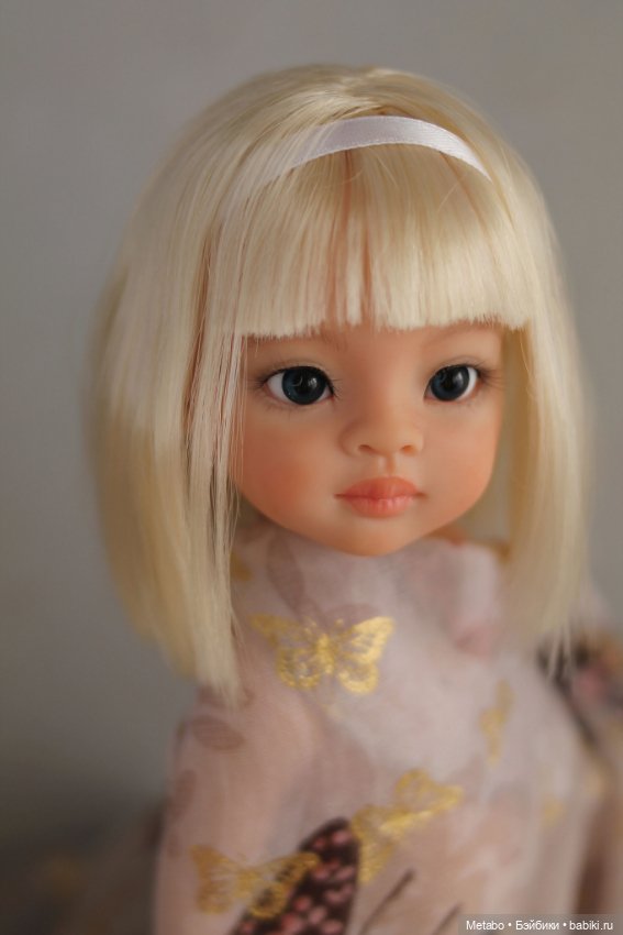 Моя новенькая. Маника Паола Рейна и фото с круговой лампой