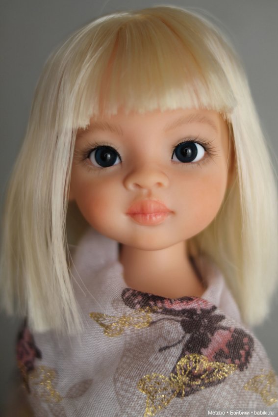 Моя новенькая. Маника Паола Рейна и фото с круговой лампой