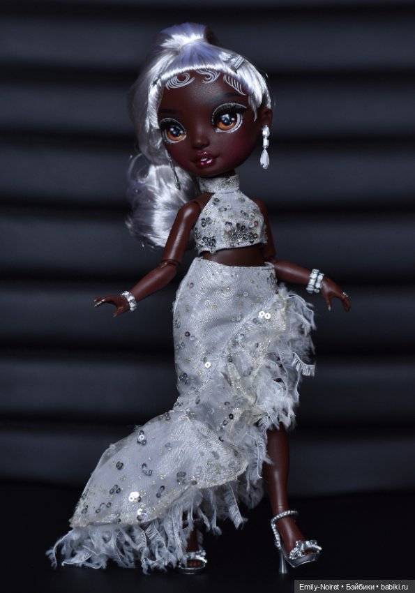 Rainbow High Vision Divas Ayesha Sterling (фото 4)