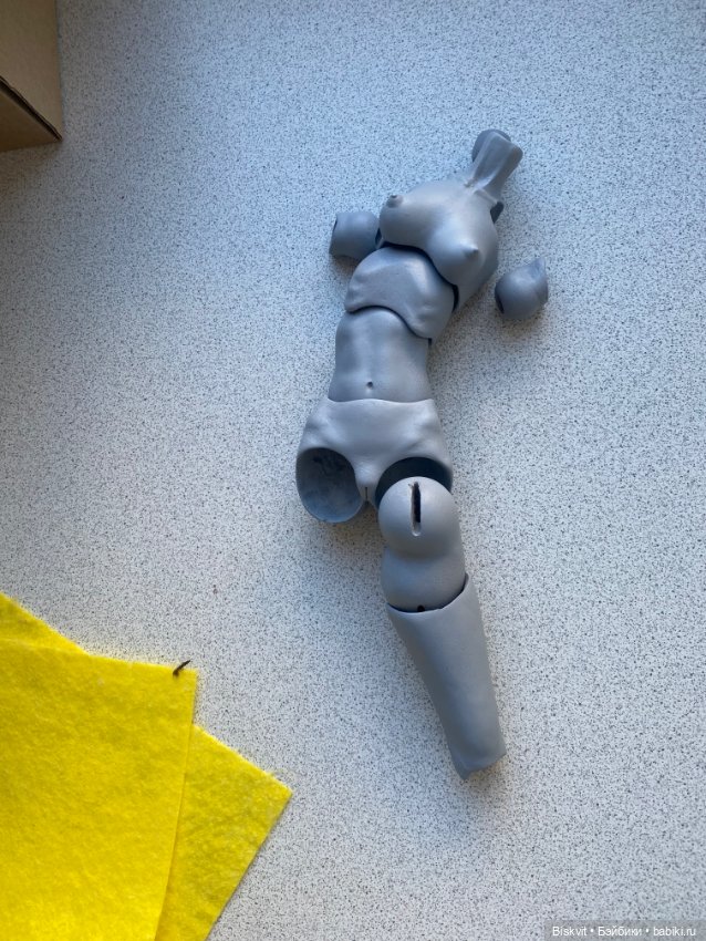 Новенькая девочка — Авторские шарнирные куклы своими руками: лепка (фото 2)