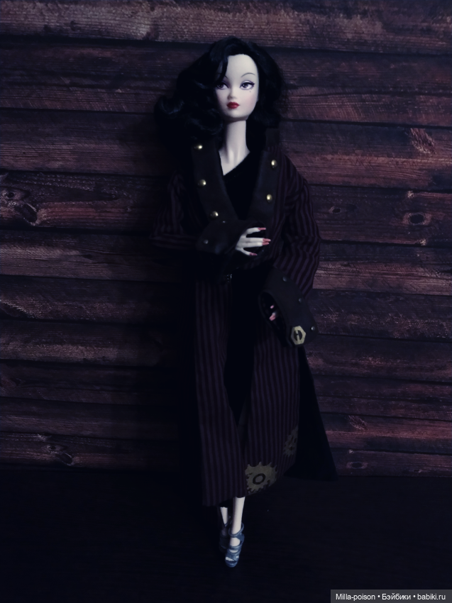 Загадочная незнакомка Elvira Nurmi