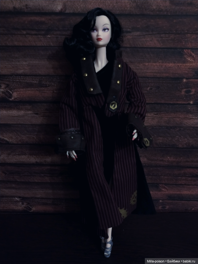 Загадочная незнакомка Elvira Nurmi