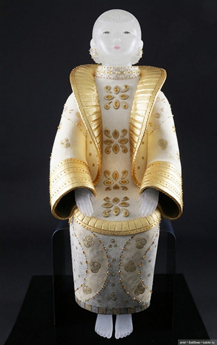 Необычные работы от американского скульптора китайского происхождения Vivian Wang (Вивиан Ван) (фото 7)