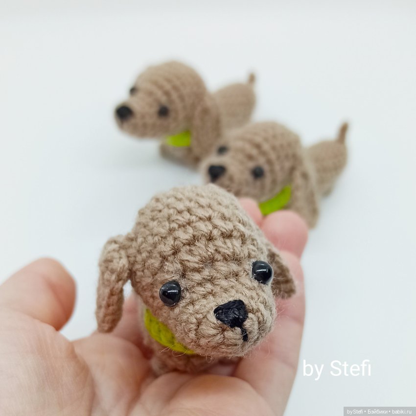 Таксиков много не бывает — Вязаные игрушки и амигуруми: крючком (фото 4)