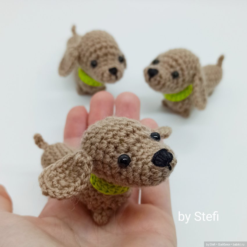 Таксиков много не бывает — Вязаные игрушки и амигуруми: крючком (фото 3)