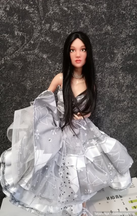 Новогоднее платье — Одежда и обувь для кукол BJD (БЖД): 1/3