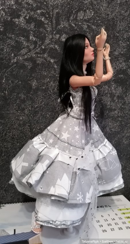 Новогоднее платье — Одежда и обувь для кукол BJD (БЖД): 1/3