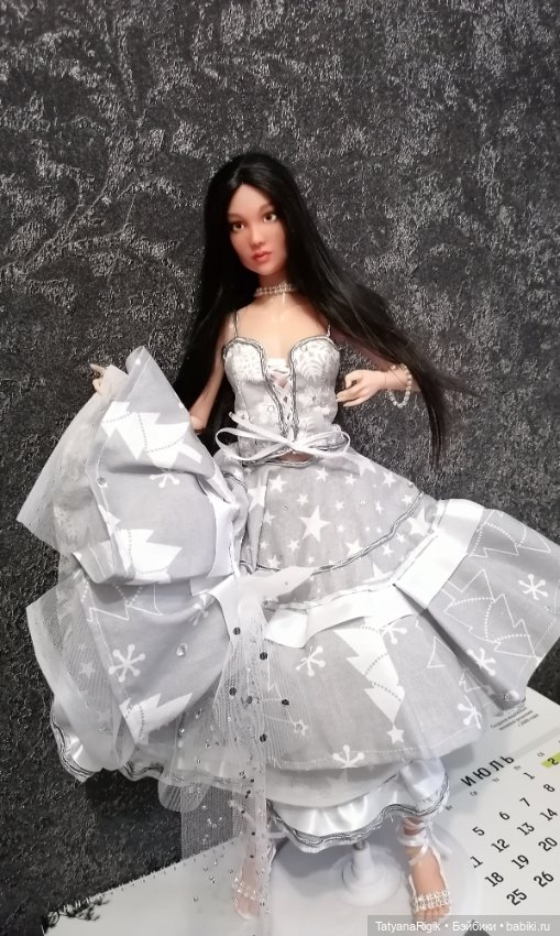 Новогоднее платье — Одежда и обувь для кукол BJD (БЖД): 1/3