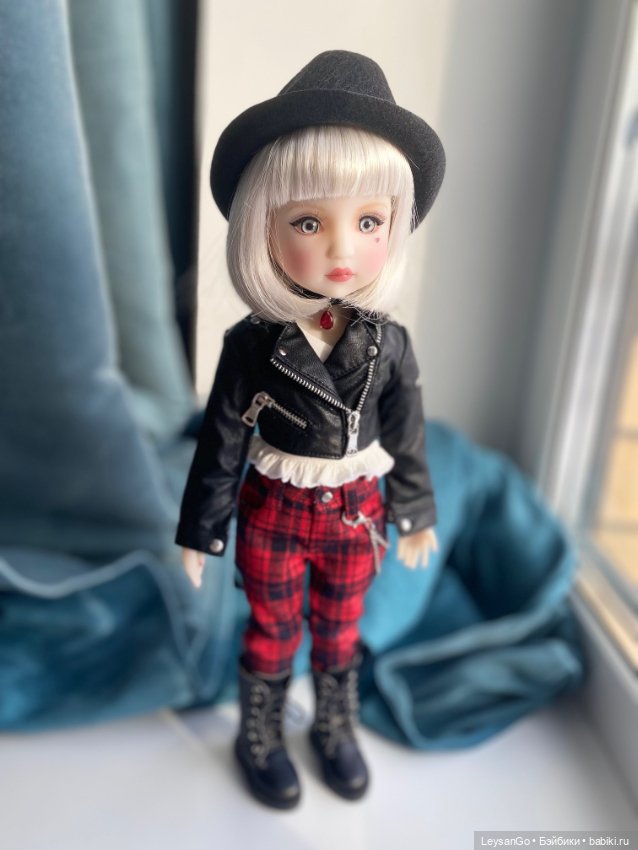 Моя Сабрина Fierce Sabrina Ruby Red