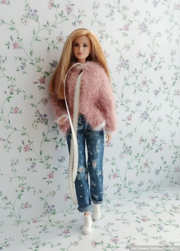 Вяжу куколкам.. пушистики (продолжение)