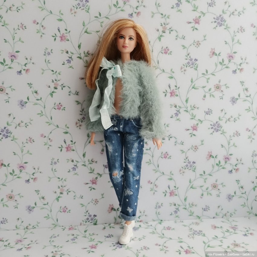 Вяжу куколкам.. пушистики (продолжение)