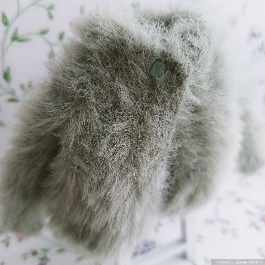 Вяжу куколкам.. пушистики (продолжение)