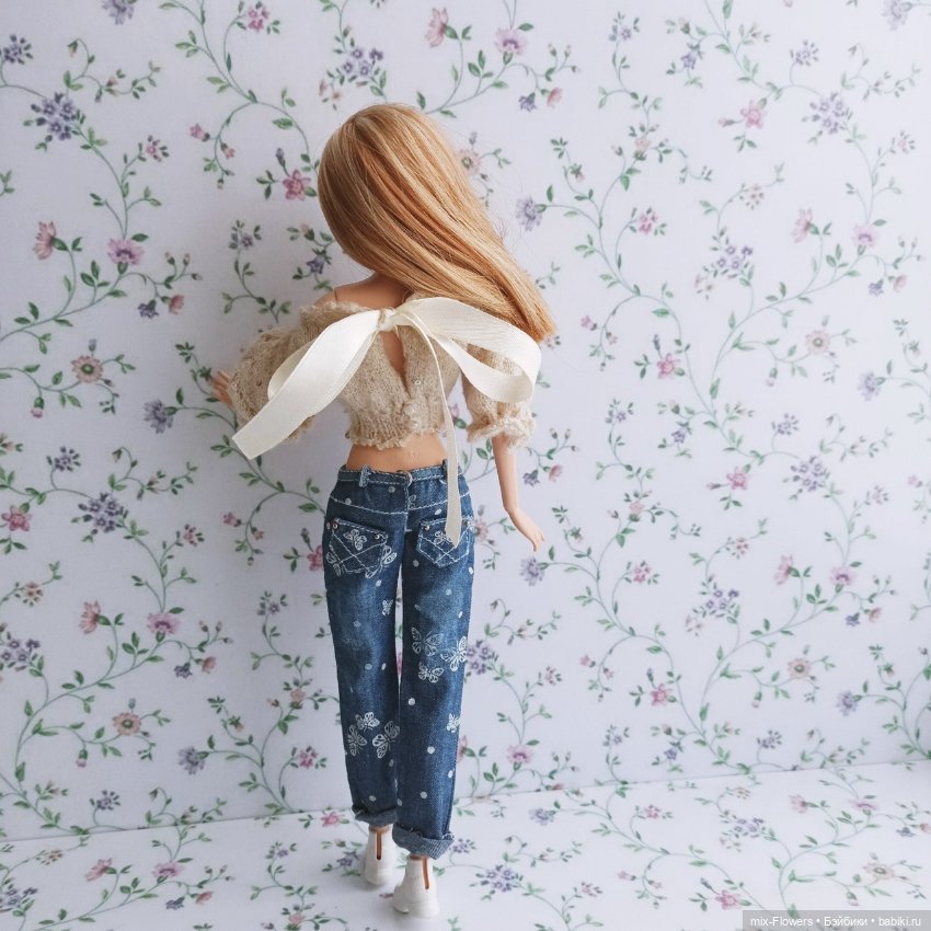 Про Барби, пряжу и вязалки