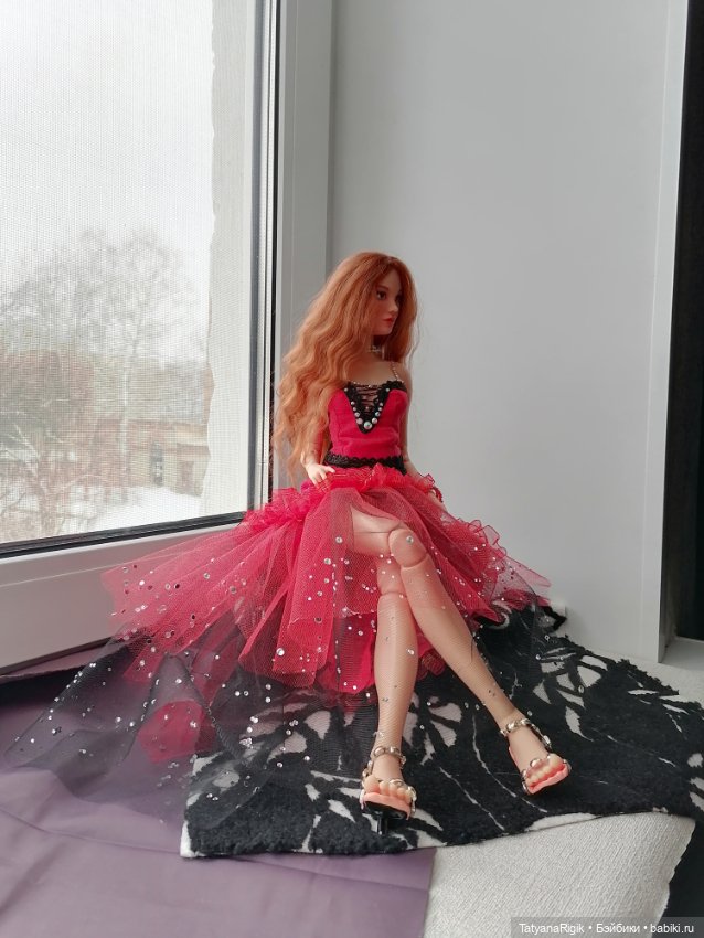 Яркое платье — Одежда и обувь для кукол своими руками: фото