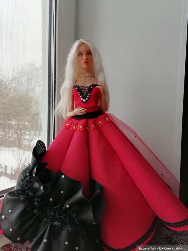 Яркое платье — Одежда и обувь для кукол своими руками: фото