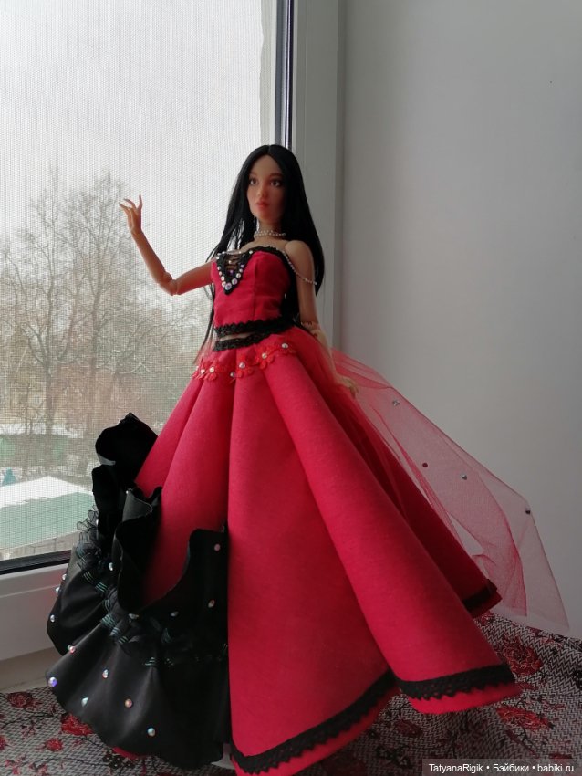 Яркое платье — Одежда и обувь для кукол своими руками: фото