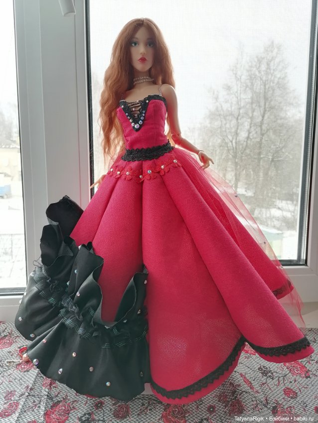 Яркое платье — Одежда и обувь для кукол своими руками: фото