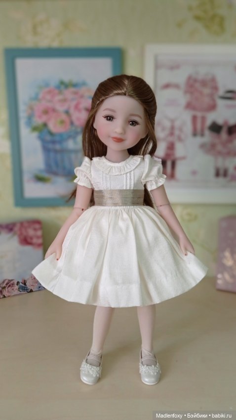 История одной принцессы — Куклы Ruby Red (Руби Ред) Fashion Friends: Siblies (фото 2)