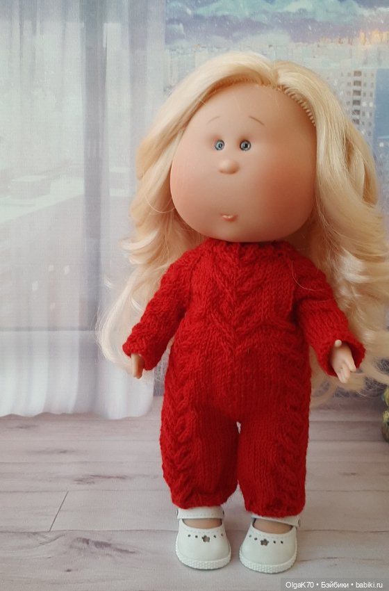 Нарядные косы украсят новые наряды для кукол Mia Nines D'Onil (Булочка)