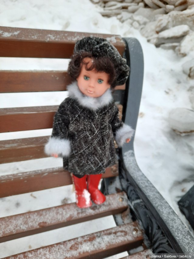 Выгуляли новое пальто🥰🤗❄️🐾❄️