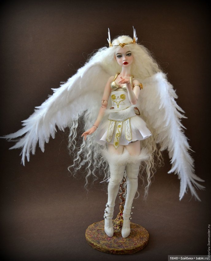 Хрупкие красавицы Виктории Вороновой