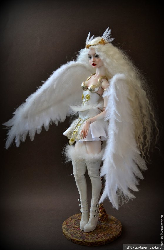 Хрупкие красавицы Виктории Вороновой