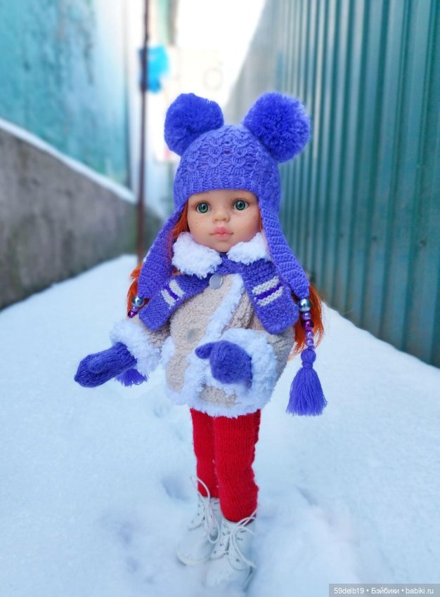 Каринка, Кристинка и Оливия на прогулке