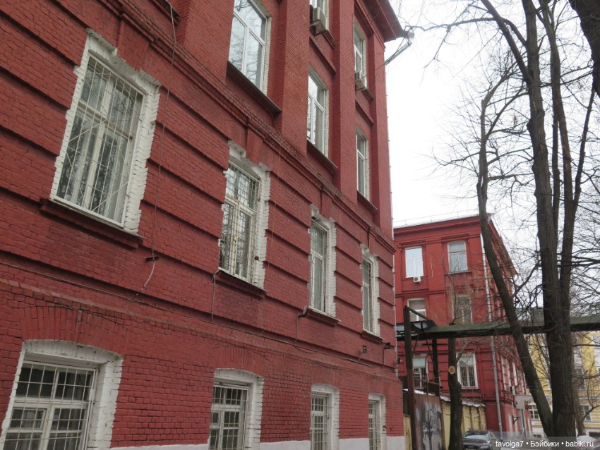 Галамартовна где-то на Большой Никитской (фото 3)