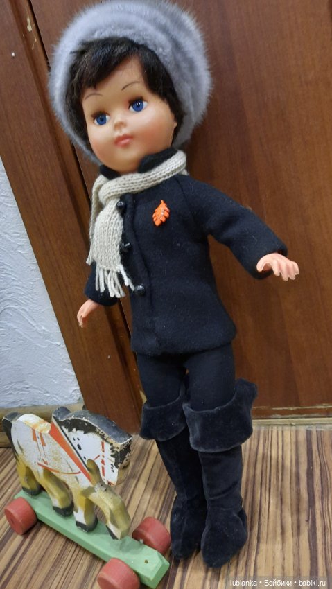 Прогулялись с Мирей❄️🐾❄️🎠