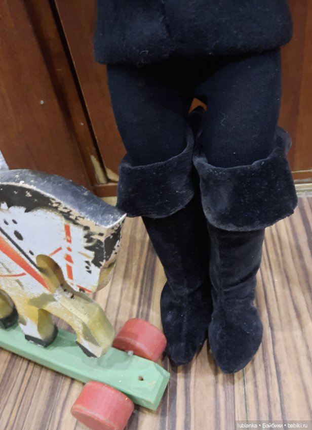 Прогулялись с Мирей❄️🐾❄️🎠