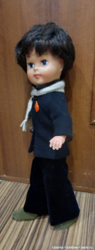 Прогулялись с Мирей❄️🐾❄️🎠