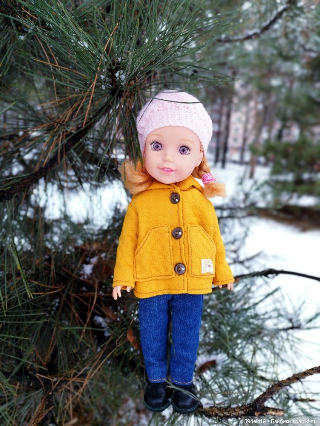 Катя и Вера - кукла и девочка