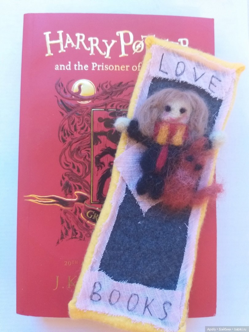 Закладки-валентинки — Авторские украшения и аксессуары для кукол: фото