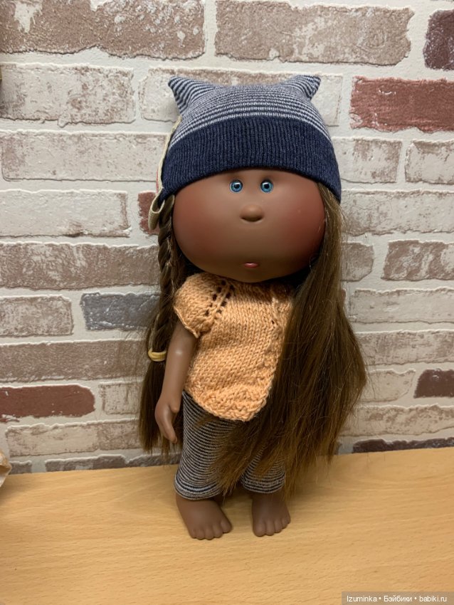 Шапочки для Булочки, Мии от Nines d'onil