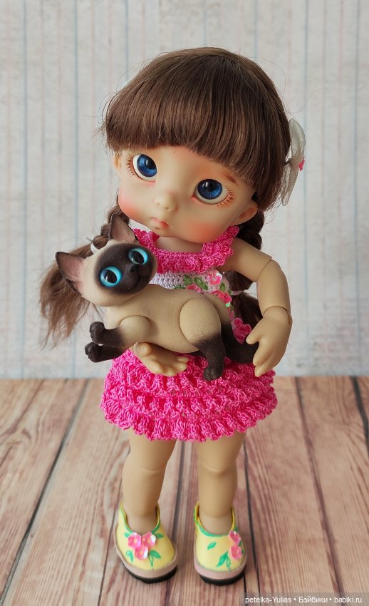 Первый наряд ля Пончика и эксперименты с освещением