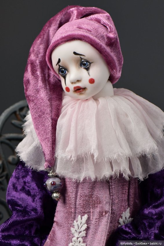 Скоро закружится Весенний бал кукол