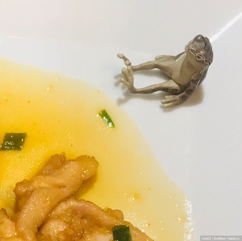 Капсульный лягушонок — Интересные игрушки и фигурки (разное): редкие