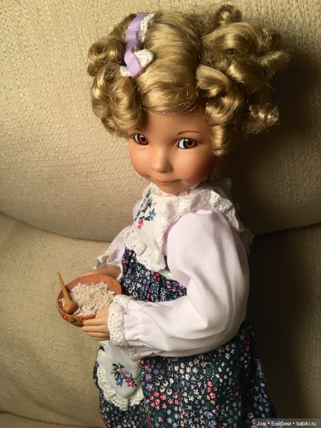 Сказочная серия от Dianna Effner : Золушка, Белоснежка, Красная шапочка, Златовласка и Рапунцель