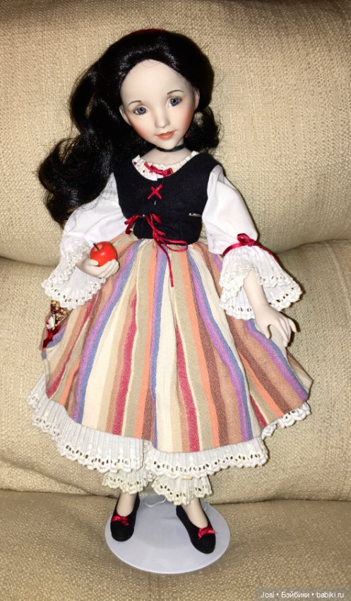 Сказочная серия от Dianna Effner : Золушка, Белоснежка, Красная шапочка, Златовласка и Рапунцель