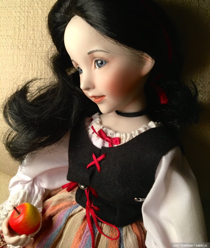 Сказочная серия от Dianna Effner : Золушка, Белоснежка, Красная шапочка, Златовласка и Рапунцель