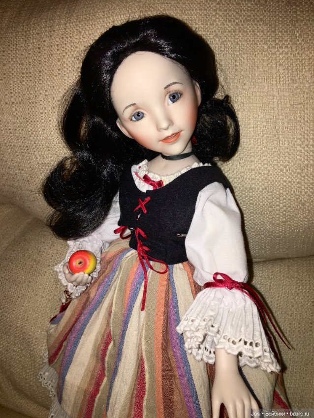 Сказочная серия от Dianna Effner : Золушка, Белоснежка, Красная шапочка, Златовласка и Рапунцель