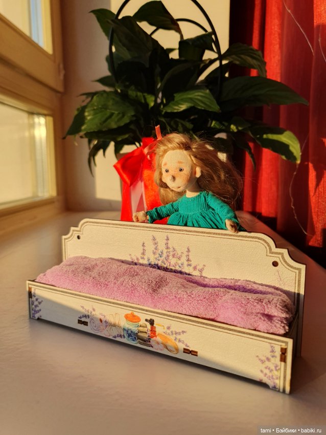 Комнатка для мелких куколок)) (фото 3)