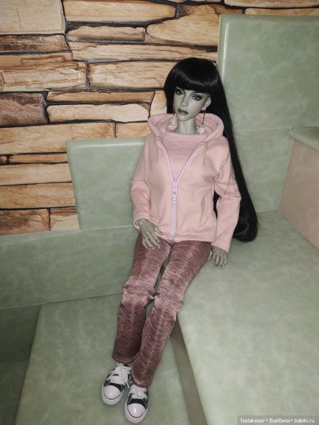 БЖД Раффина в спортивном костюме (фото 4)