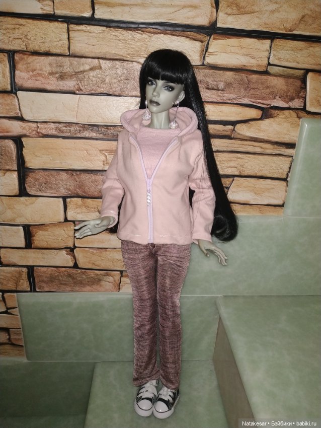 БЖД Раффина в спортивном костюме (фото 3)