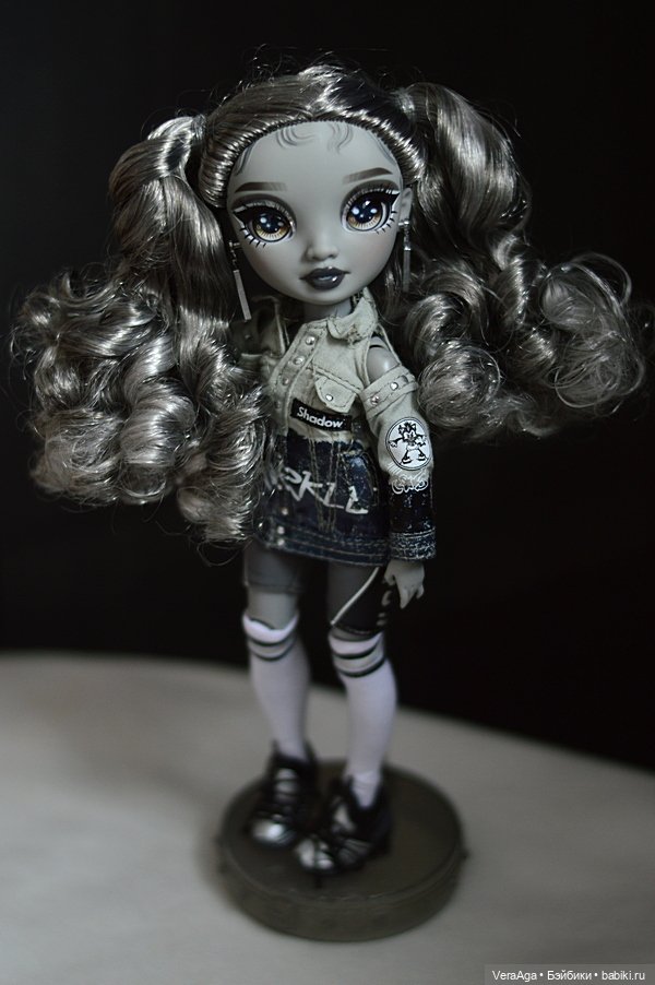 Николь и Оникс Rainbow High