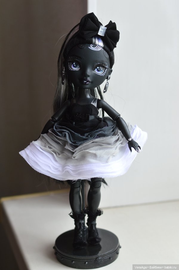 Николь и Оникс Rainbow High (фото 3)